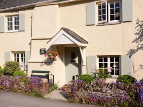 Отель Cherry Tree Cottage, Noss Mayo  Носс Мейо